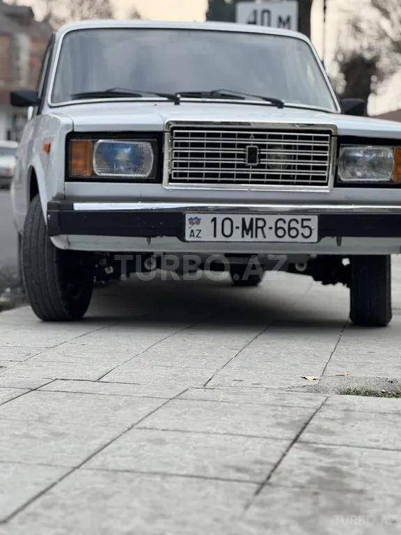 LADA (VAZ) 2107 — foto 3/4