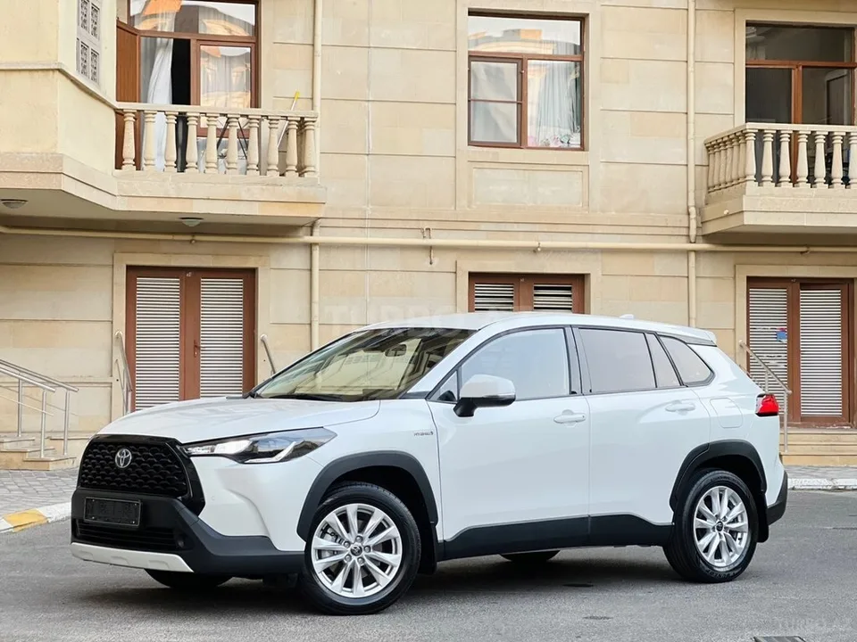 Toyota Corolla Cross — foto 1/4