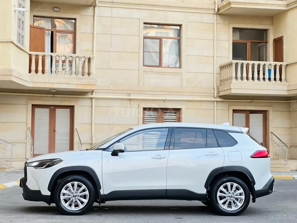Toyota Corolla Cross — foto 4/4
