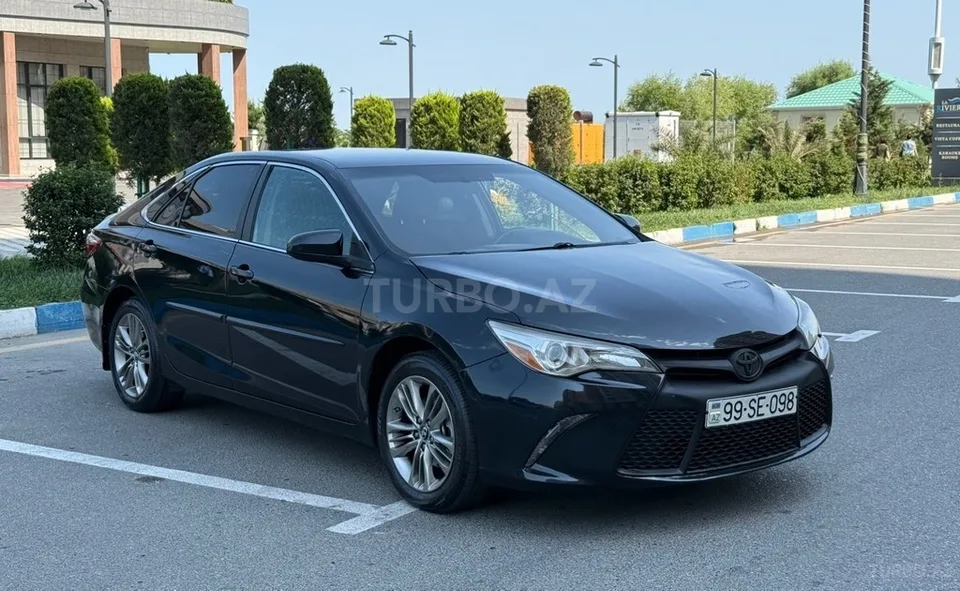 Toyota Camry — foto 4/4