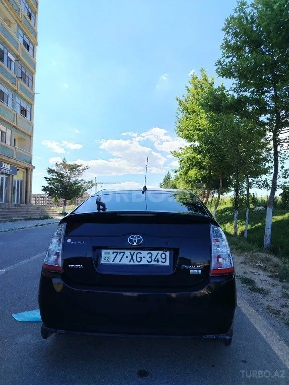 Toyota Prius — foto 4/4