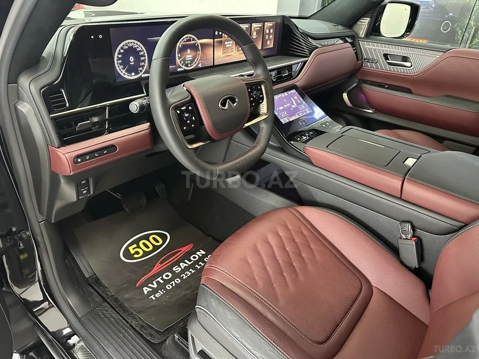 Infiniti QX80 — foto 4/4