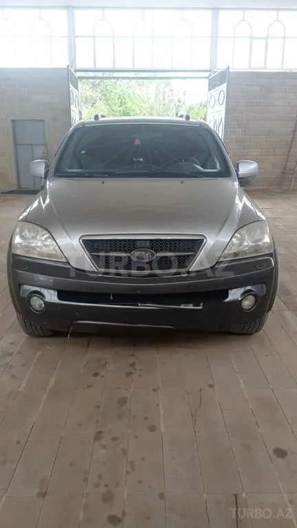 Kia Sorento — фото 3/4