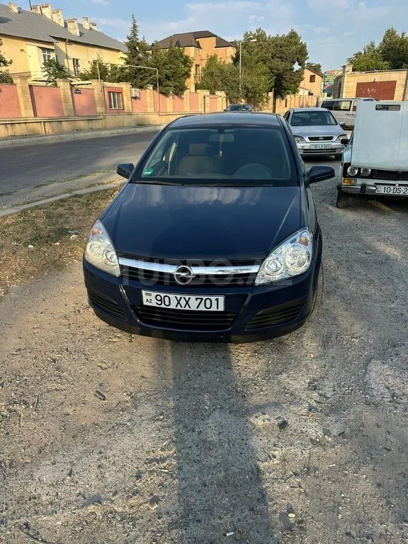 Opel Astra — foto 1/4