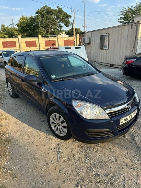 Opel Astra — foto 3/4