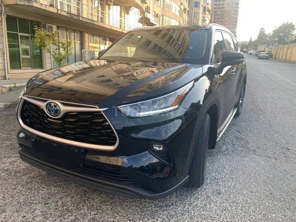 Toyota Highlander — foto 2/4