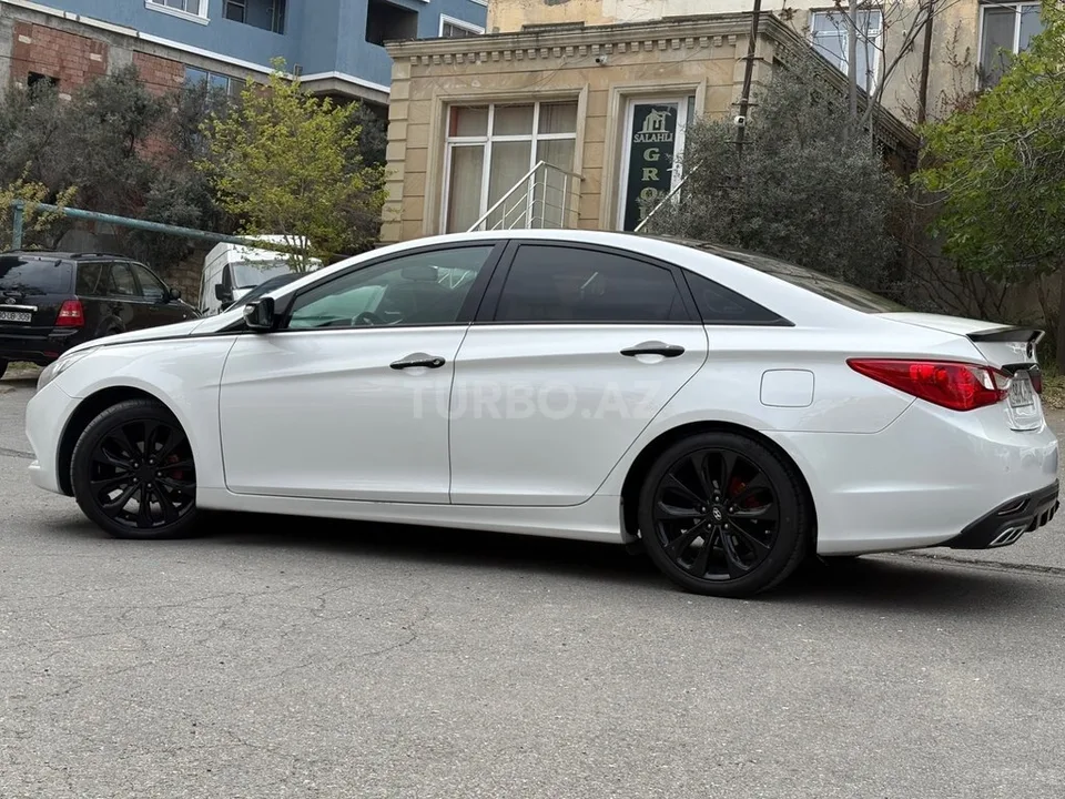 Hyundai Sonata — foto 3/4