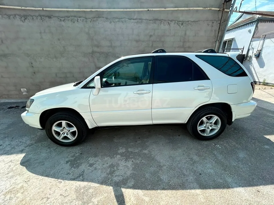 Lexus RX 300 — foto 3/4