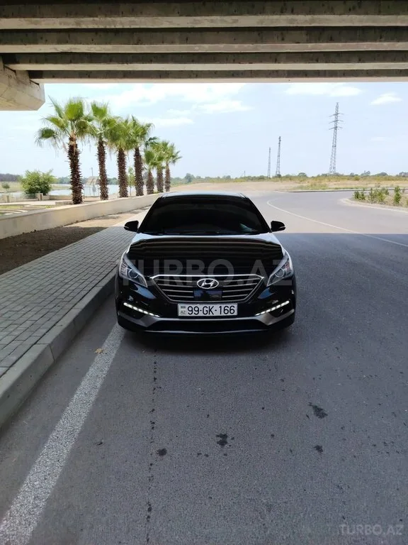Hyundai Sonata — foto 1/4