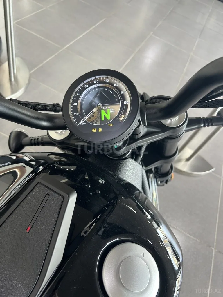 BENDA Dark Flag 500 Commander — foto 4/4