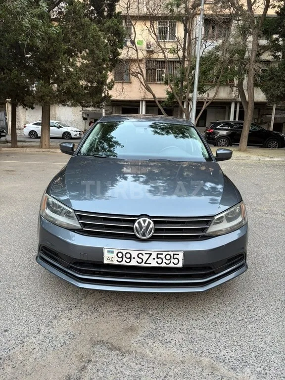 Volkswagen Jetta — foto 1/4