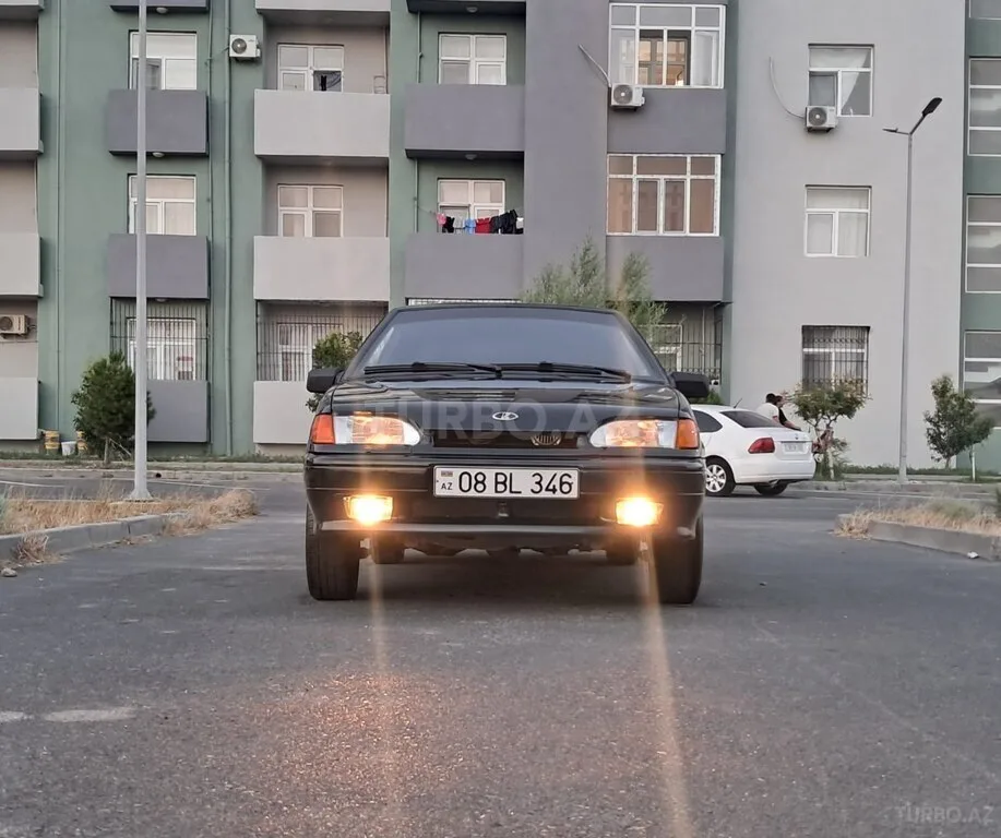 LADA (VAZ) 2115 — foto 1/4