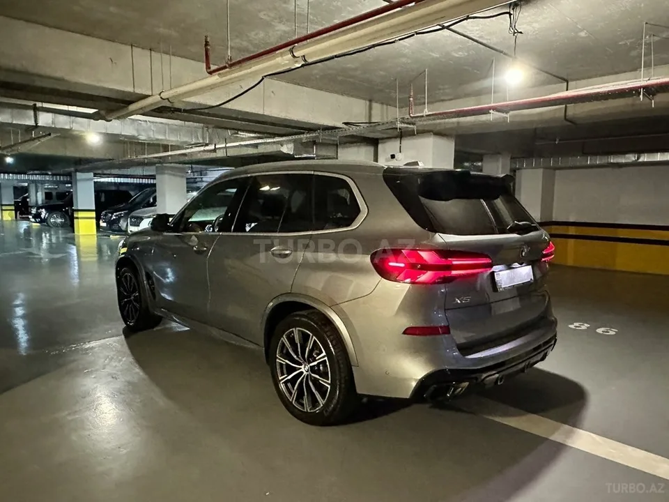 BMW X5 — foto 3/4