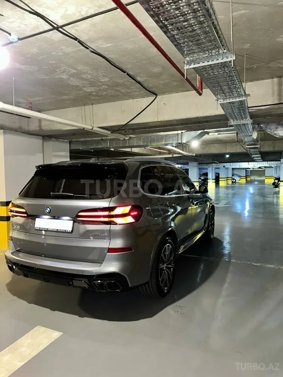 BMW X5 — foto 4/4
