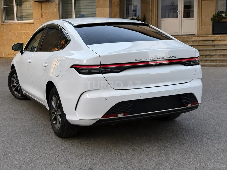 BYD Destroyer 05 — foto 2/4