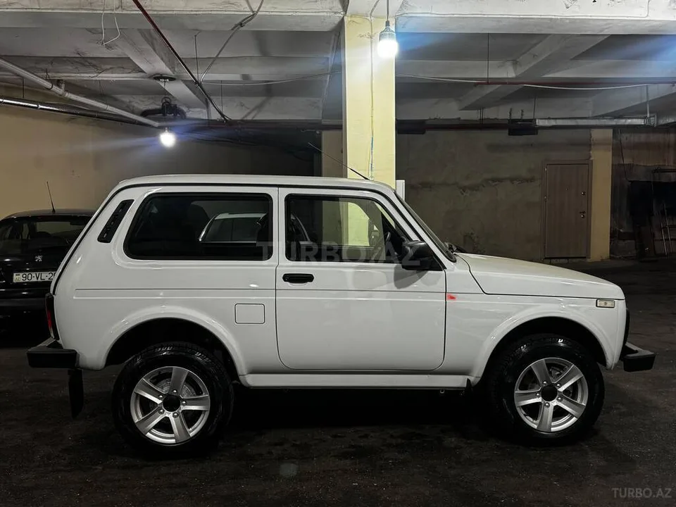 LADA (VAZ) Niva — foto 2/4