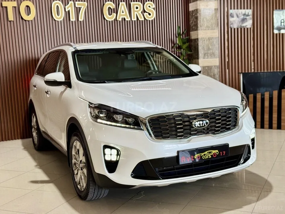 Kia Sorento — foto 2/4