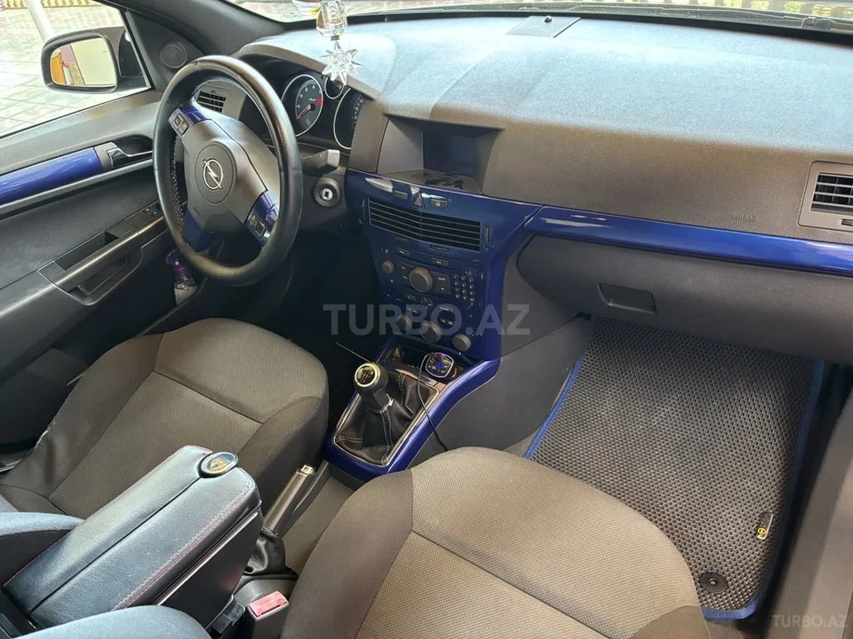 Opel Astra — foto 4/4