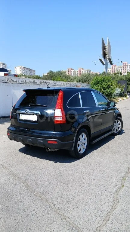 Honda CR-V — foto 3/4