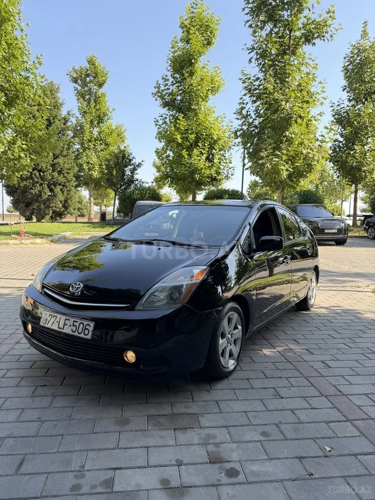 Toyota Prius — foto 2/4