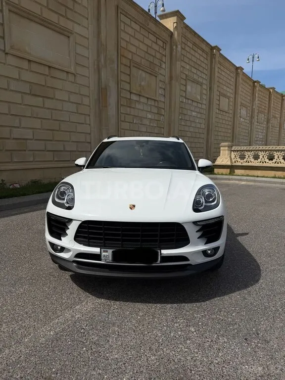 Porsche Macan — foto 2/4