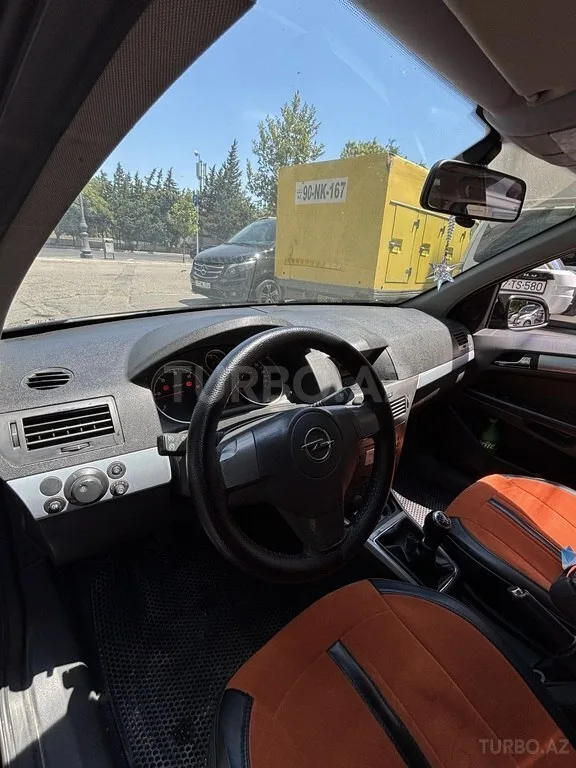 Opel Astra — foto 4/4