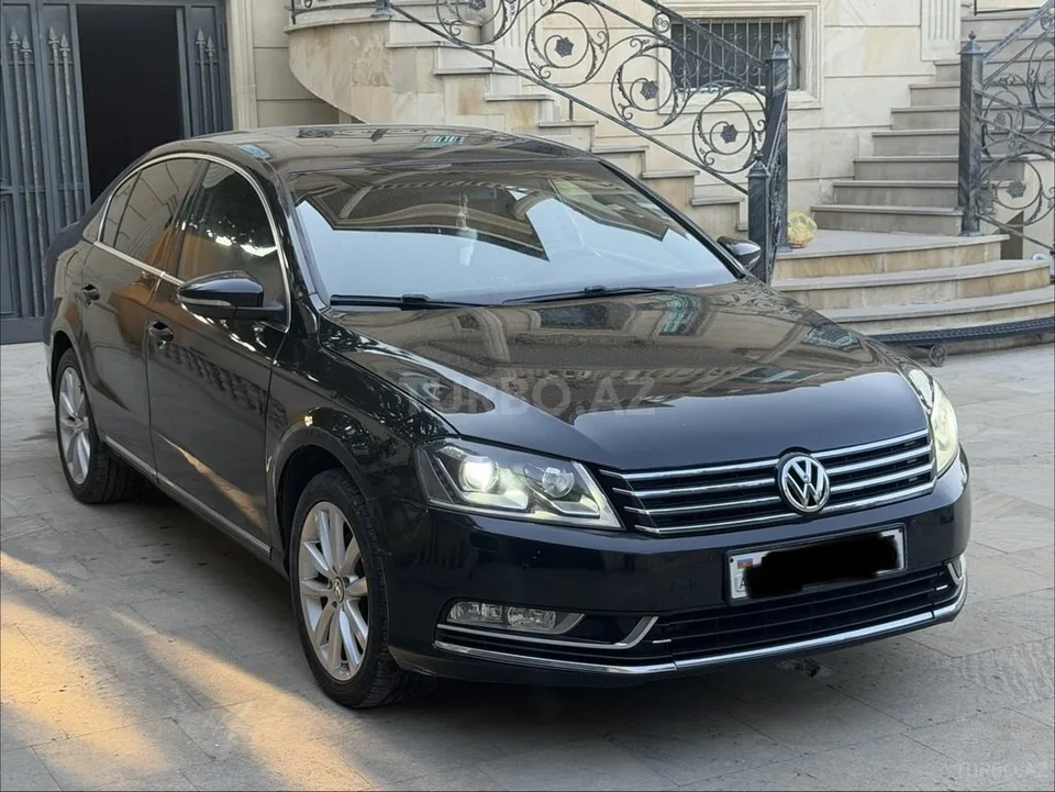 Volkswagen Passat — foto 2/4