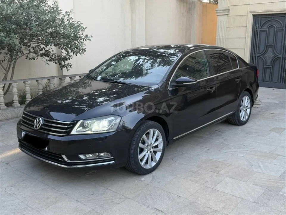 Volkswagen Passat — foto 3/4
