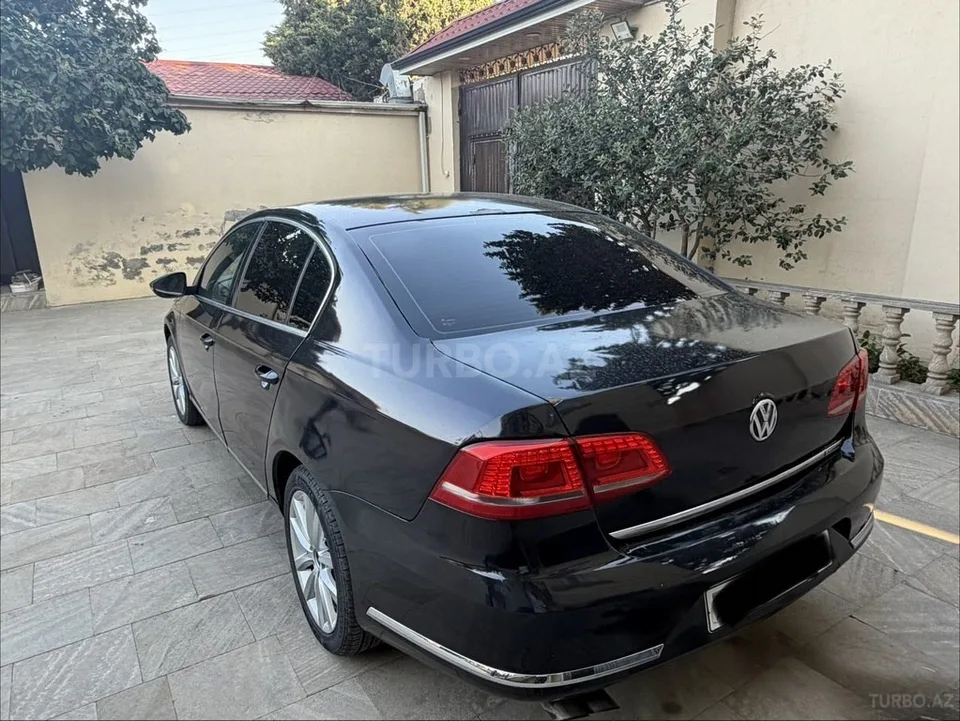 Volkswagen Passat — foto 4/4
