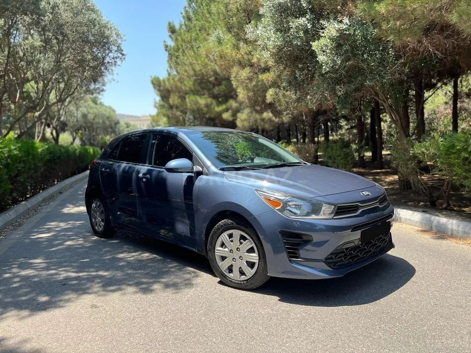 Kia Rio — foto 3/4