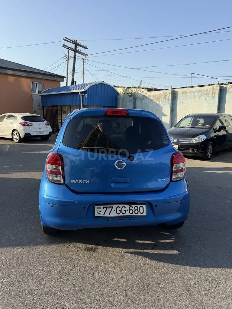 Nissan March — foto 2/4