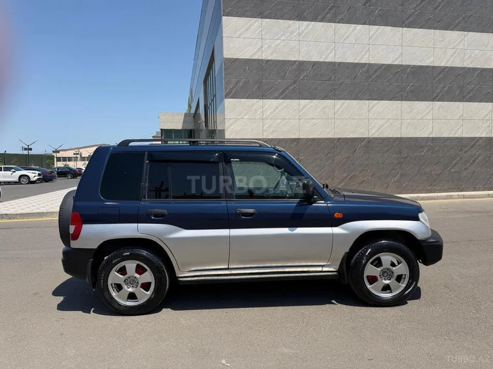 Mitsubishi Pajero io — foto 4/4