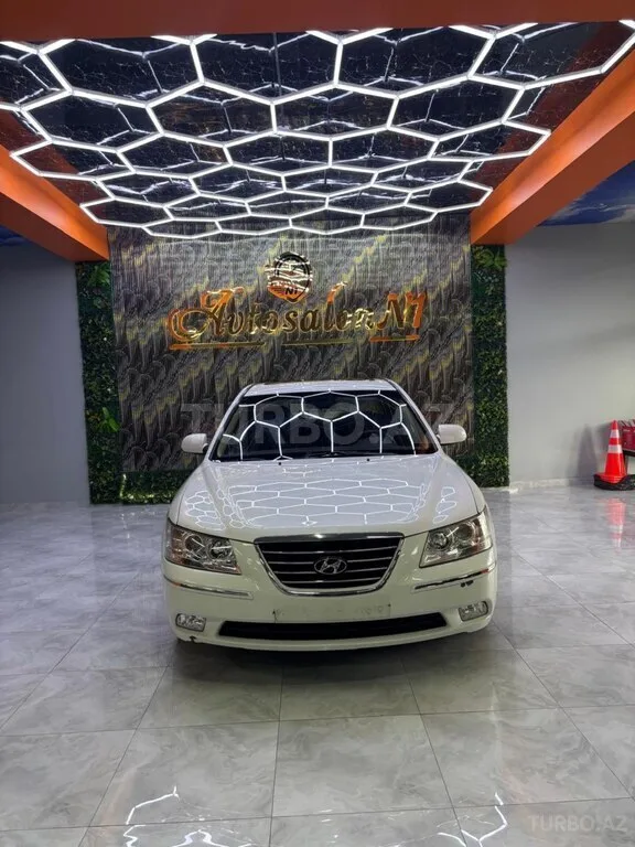 Hyundai Sonata — foto 1/4