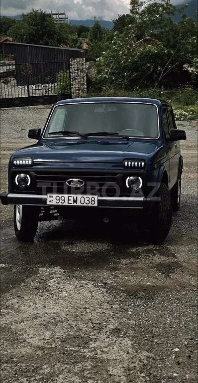 LADA (VAZ) Niva — foto 1/4