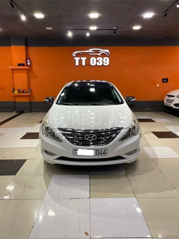 Hyundai Sonata — foto 1/4