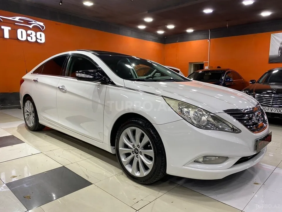 Hyundai Sonata — foto 2/4