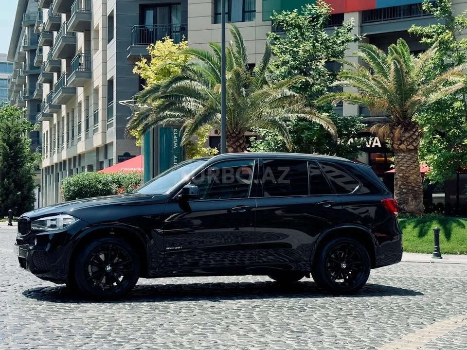BMW X5 — foto 4/4