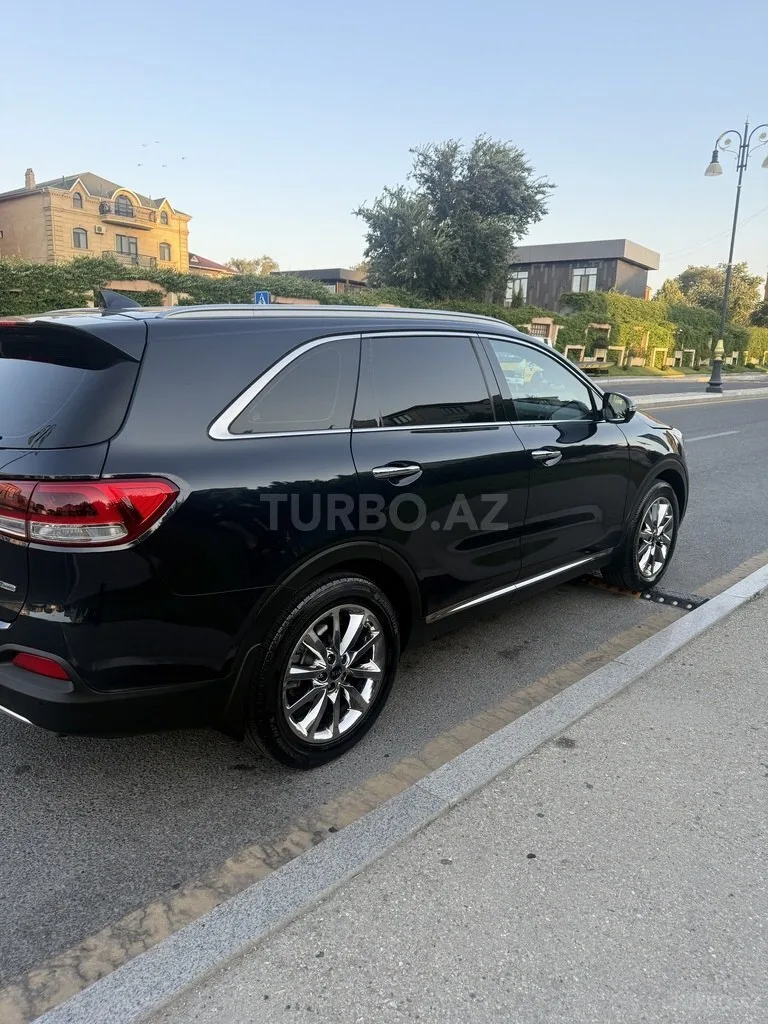 Kia Sorento — foto 3/4