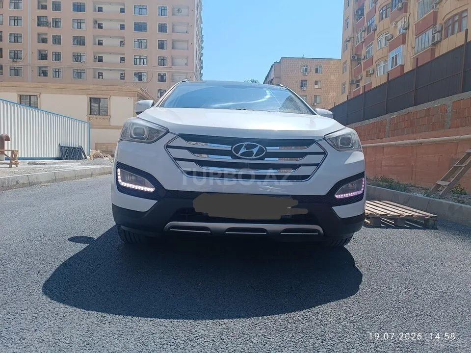 Hyundai Santa Fe — фото 2/4
