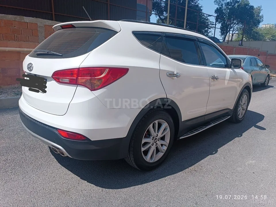 Hyundai Santa Fe — фото 4/4