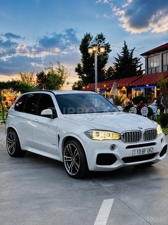 BMW X5 — foto 1/4
