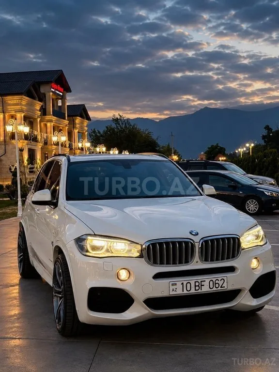 BMW X5 — foto 3/4