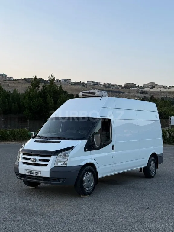 Ford Transit — foto 4/4
