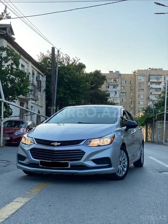 Chevrolet Cruze — фото 3/4