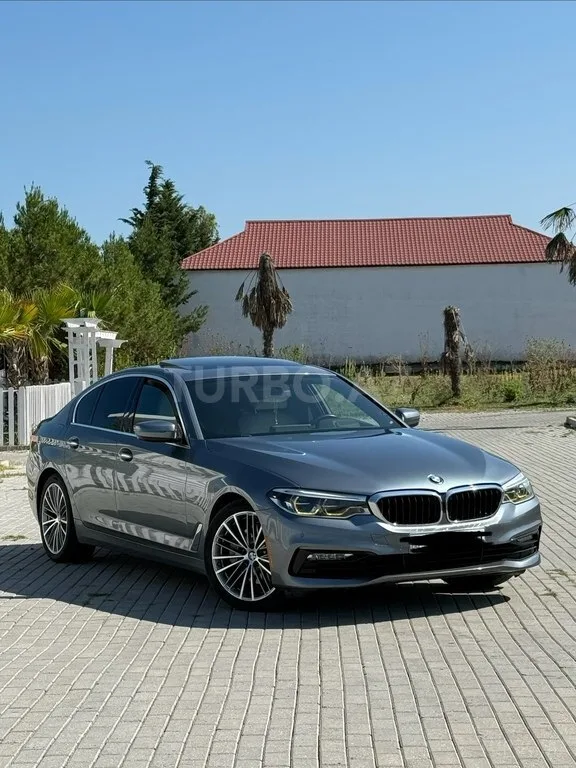BMW 530 — foto 1/4