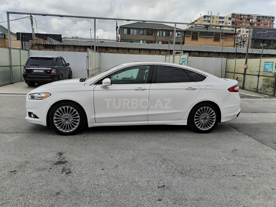 Ford Fusion (North America) — foto 2/4