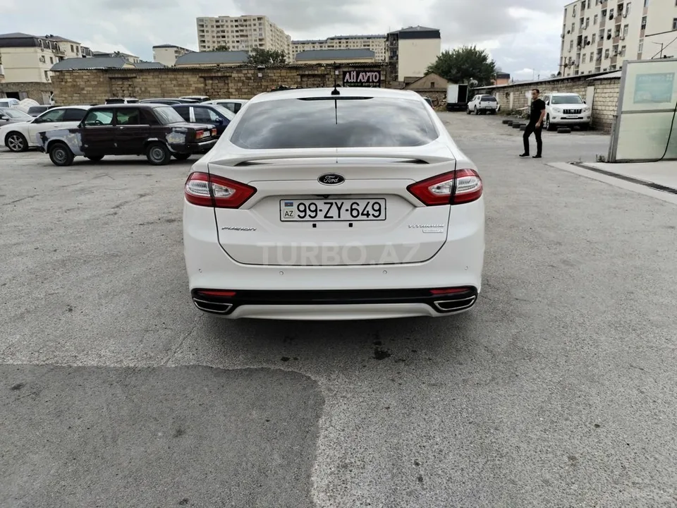 Ford Fusion (North America) — foto 4/4