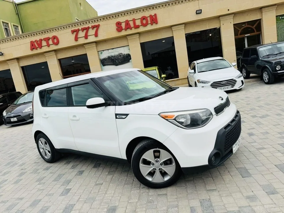 Kia Soul — foto 2/4