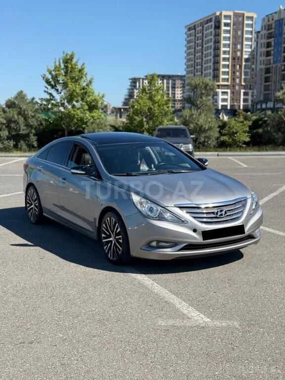 Hyundai Sonata — foto 1/4