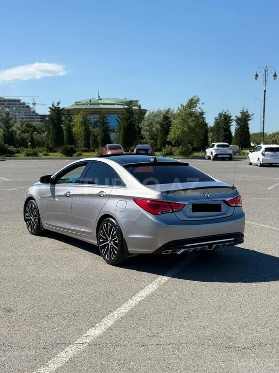 Hyundai Sonata — foto 4/4